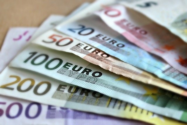 vějíř z eur